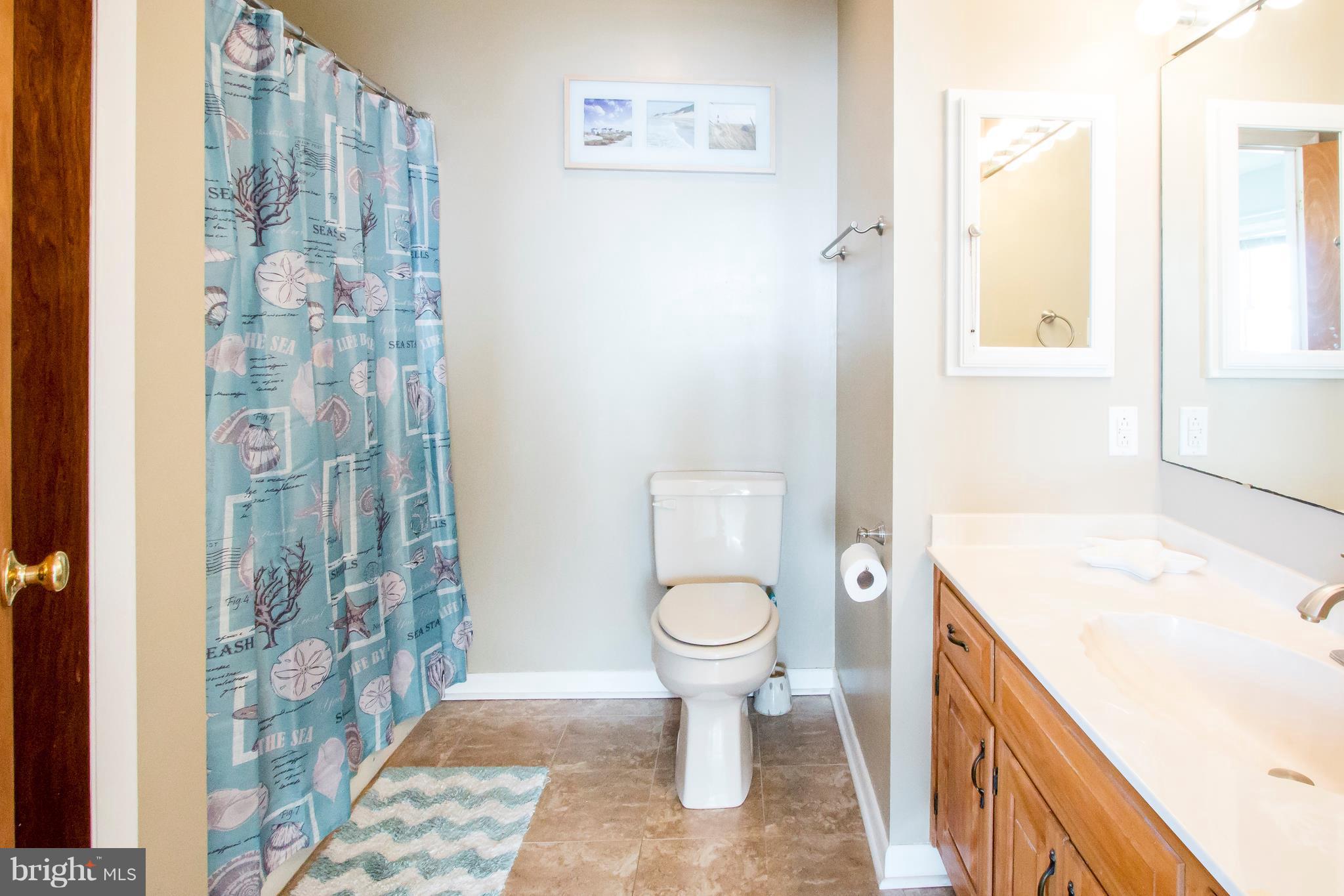 MCKAYS BEACH - Residential