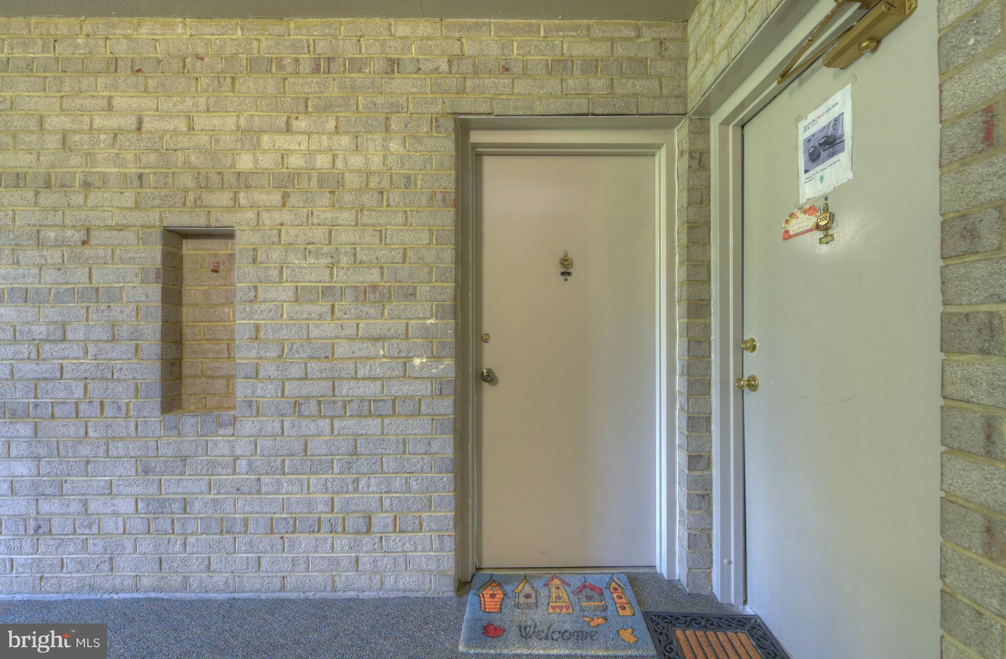 CANTERBURY SQUARE - Residential