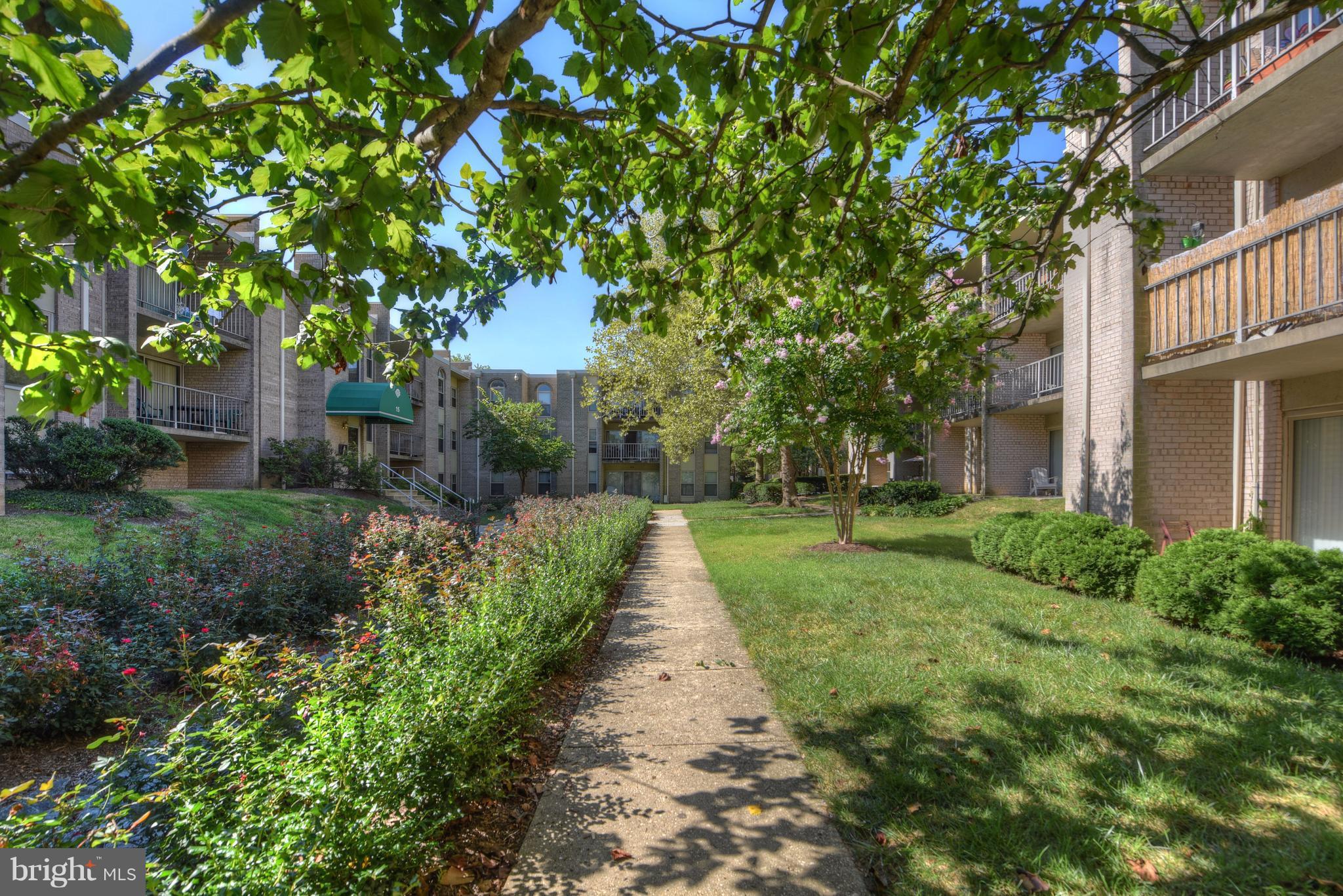 CANTERBURY SQUARE - Residential