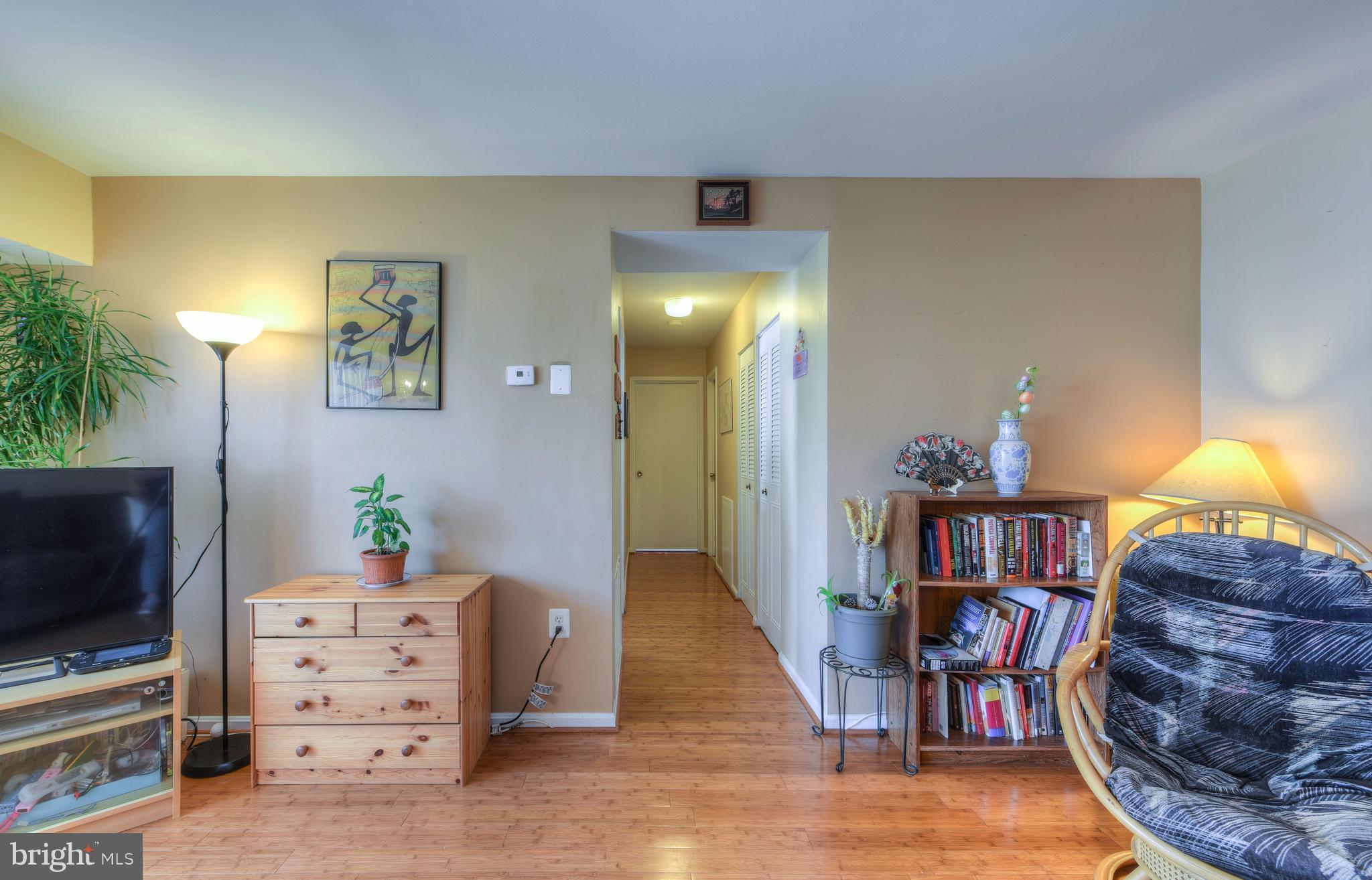 CANTERBURY SQUARE - Residential