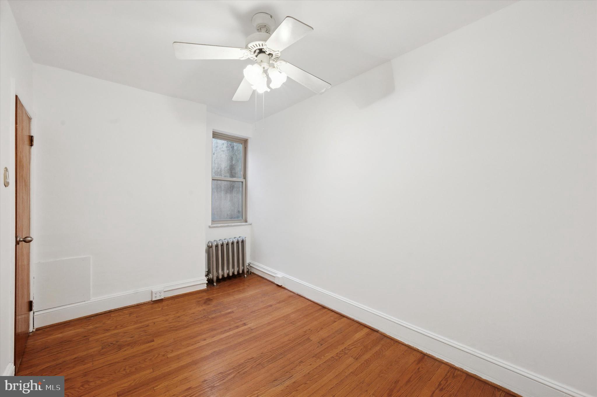 LOWER MOYAMENSING - Residential