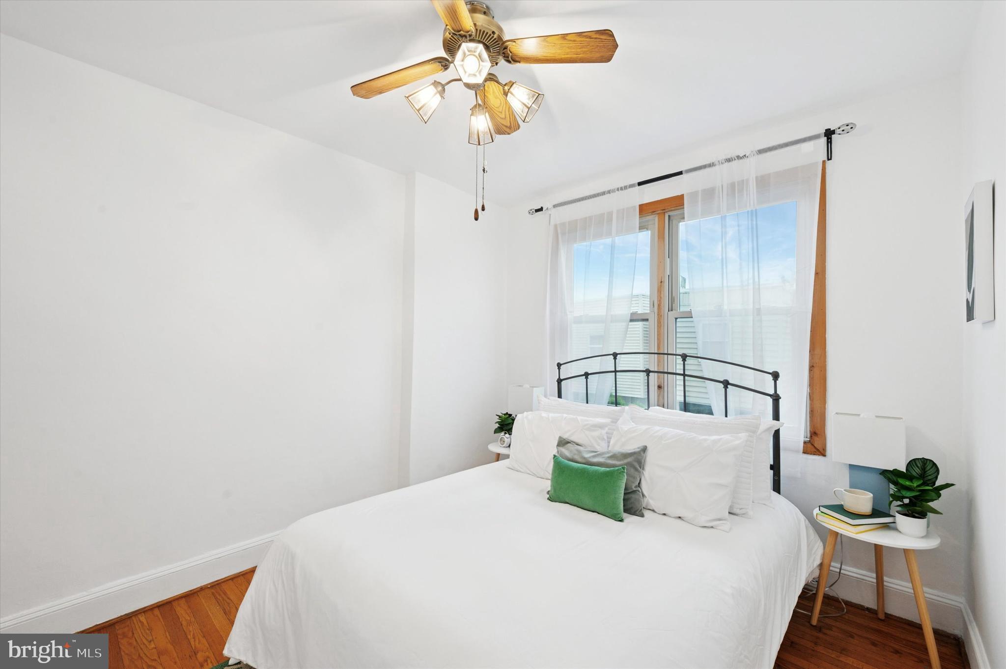 LOWER MOYAMENSING - Residential