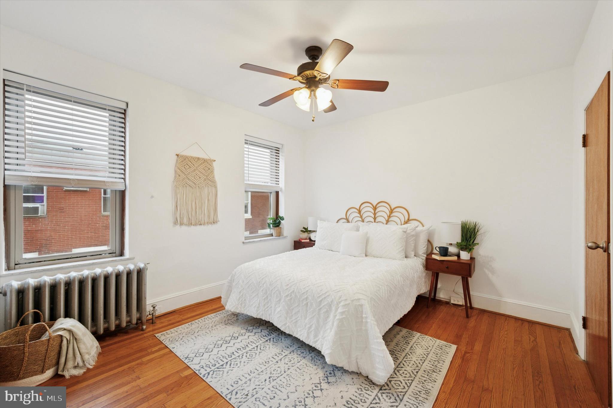 LOWER MOYAMENSING - Residential