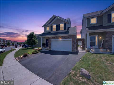 Homes For Sale - 2214 Huntington Lane<br/> Northampton County, EASTON, PA 18040