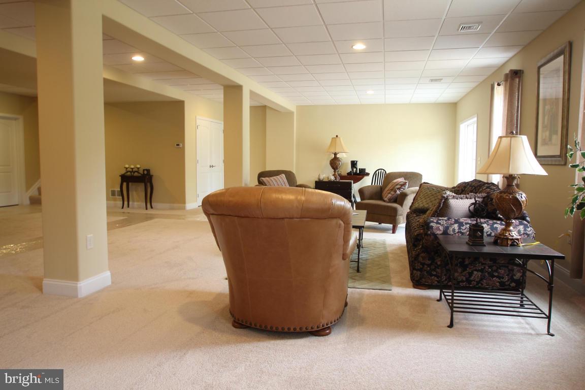 CROSSGATES - Residential