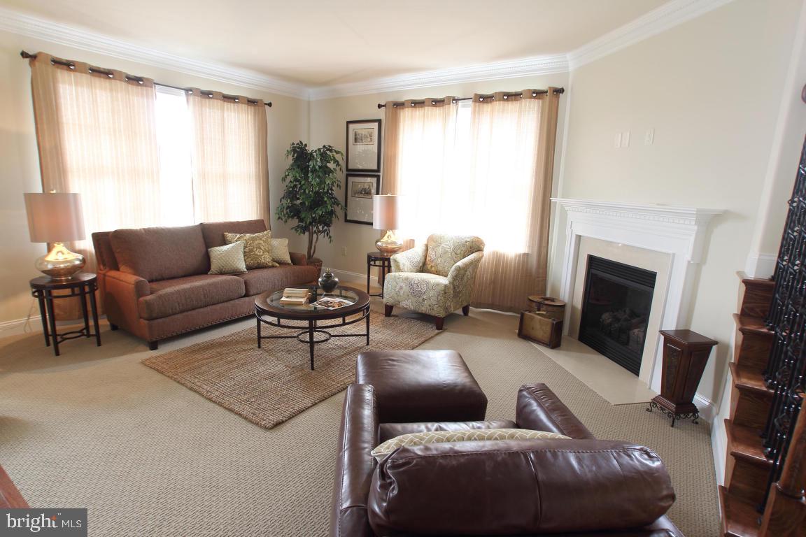 CROSSGATES - Residential