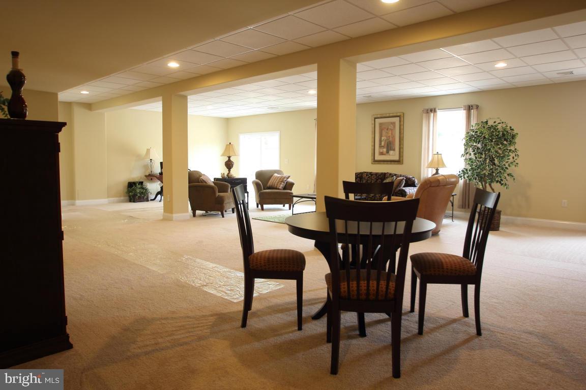 CROSSGATES - Residential