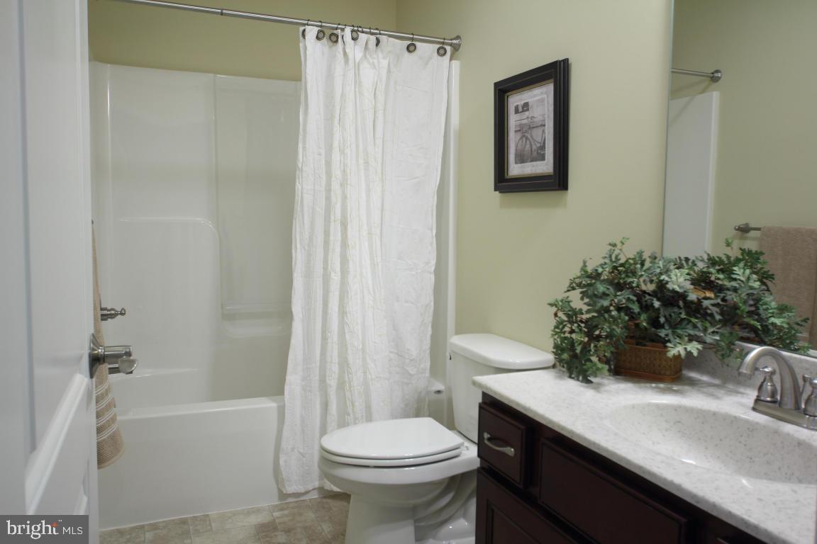 CROSSGATES - Residential