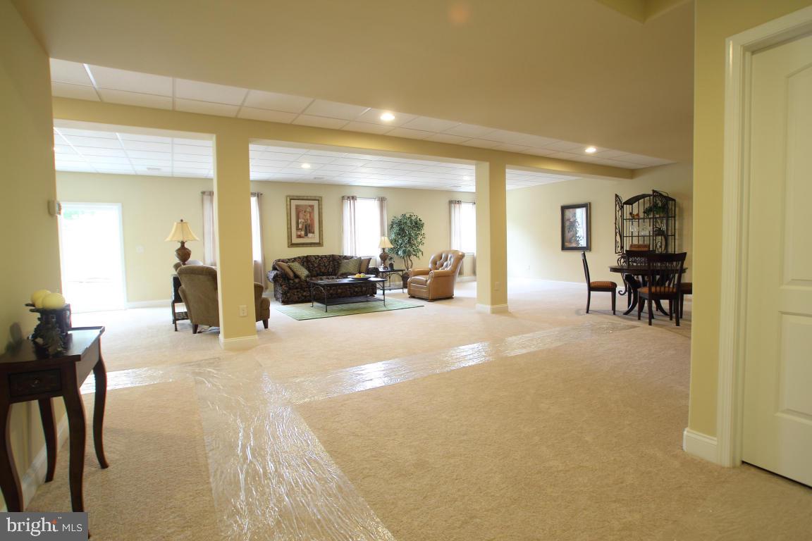 CROSSGATES - Residential