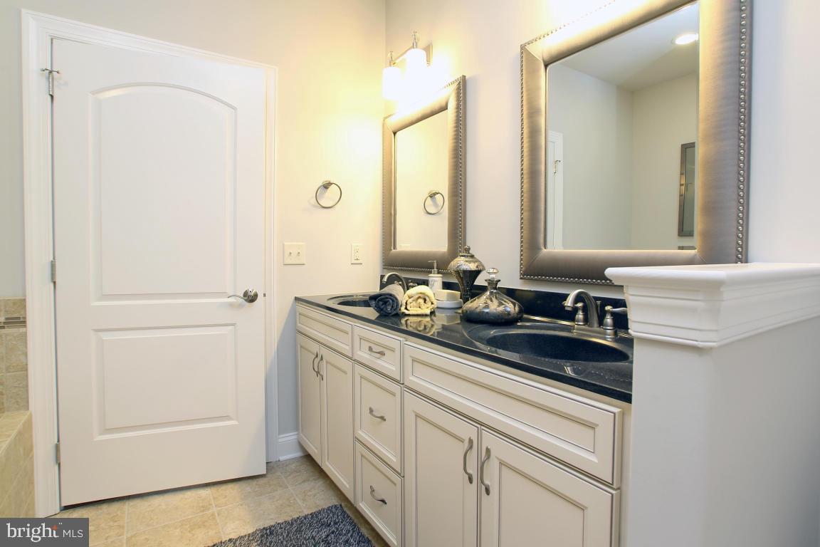 CROSSGATES - Residential