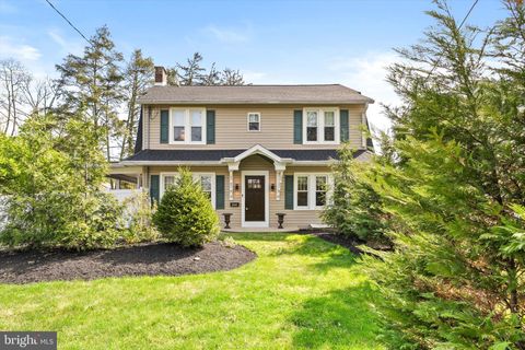 Homes For Sale - 2164 Pennington Road<br/> EWING, NJ 08638