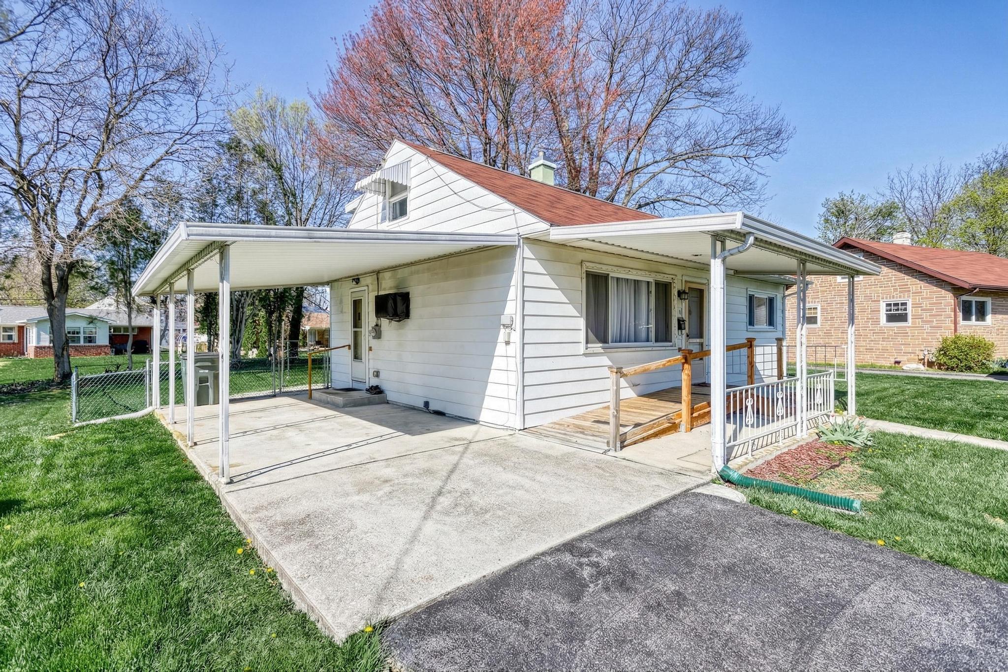 CUMBERLAND PARK - Residential