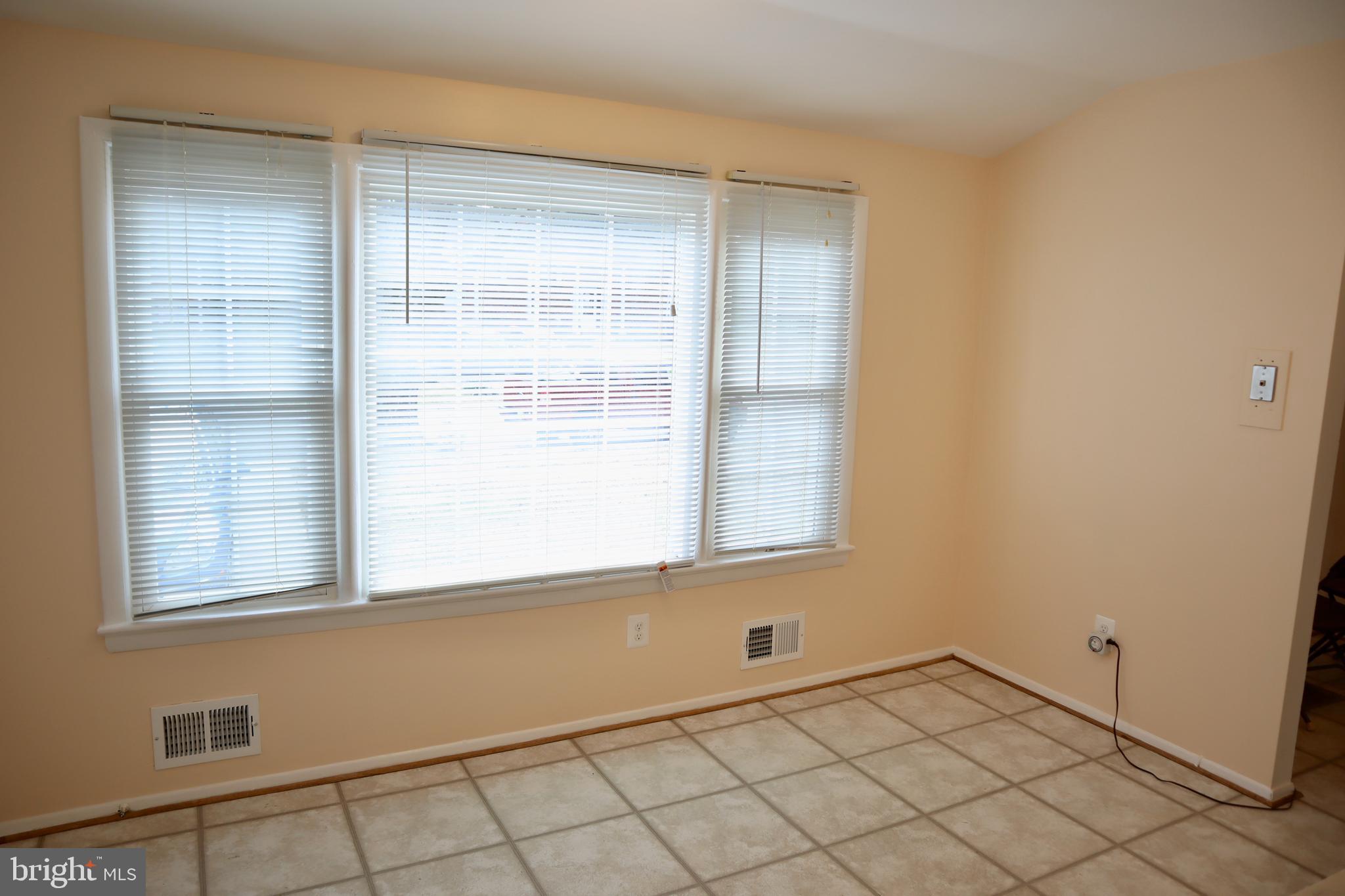 HALPINE VILLAGE - Residential Lease