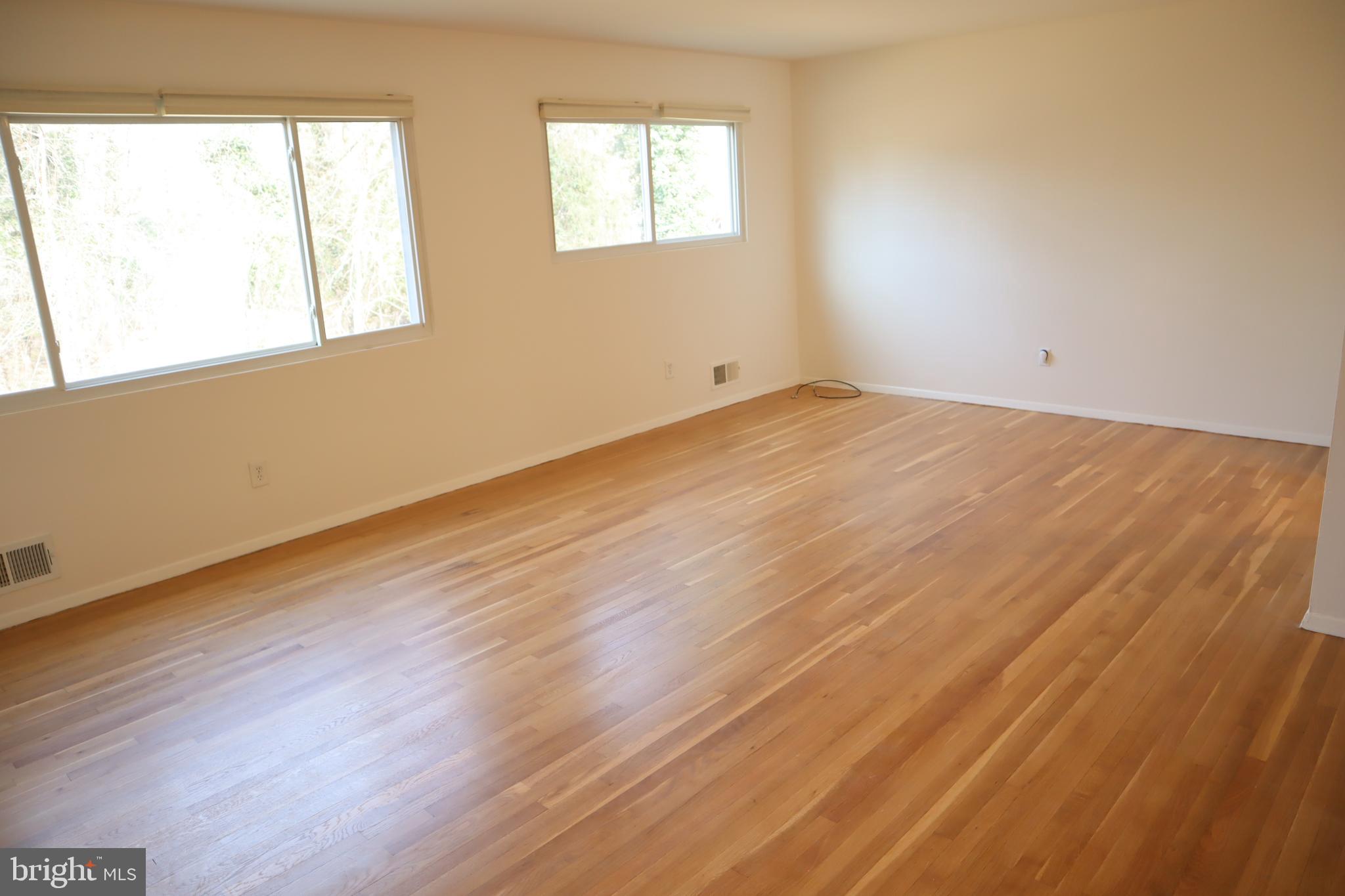 HALPINE VILLAGE - Residential Lease