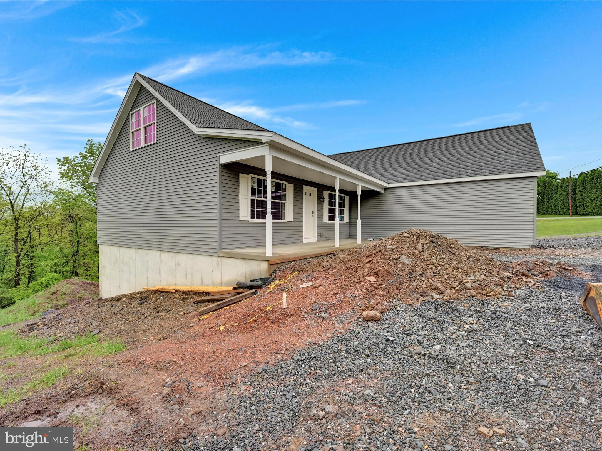 Auburn, Pennsylvania 17922, United States, 3 Bedrooms Bedrooms, ,2 BathroomsBathrooms,Residential,Active,131095