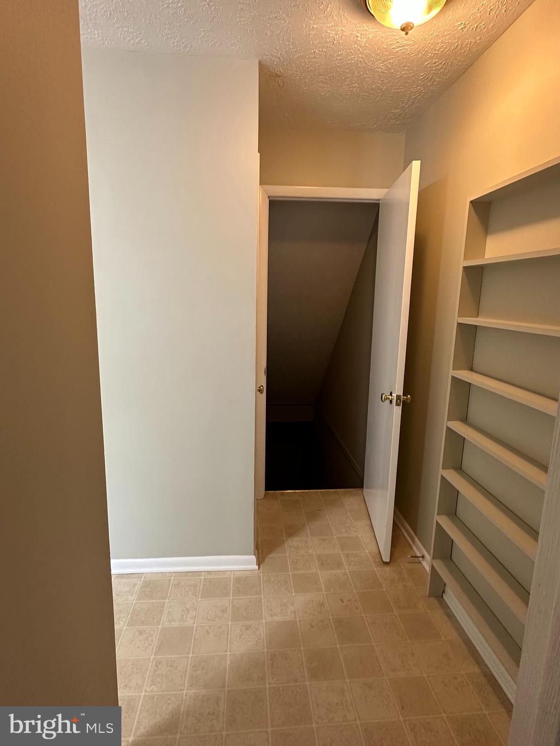 FREDERICKTOWNE TOWNHOUSE - Residential Lease