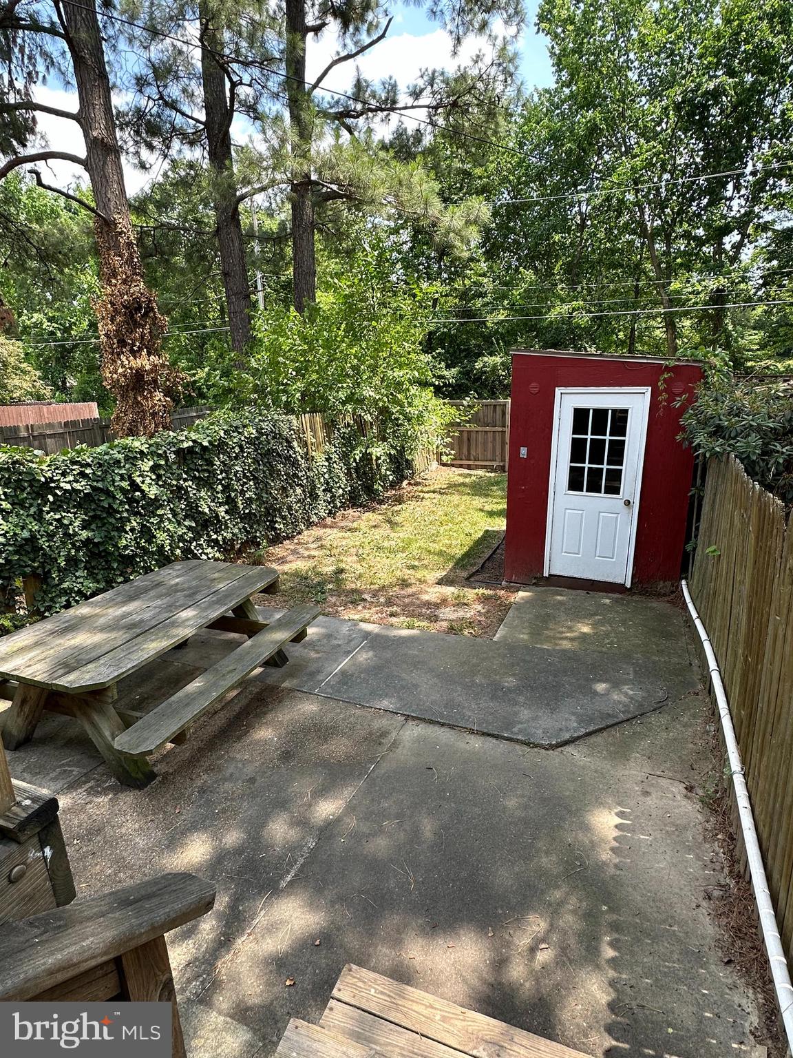 FREDERICKTOWNE TOWNHOUSE - Residential Lease