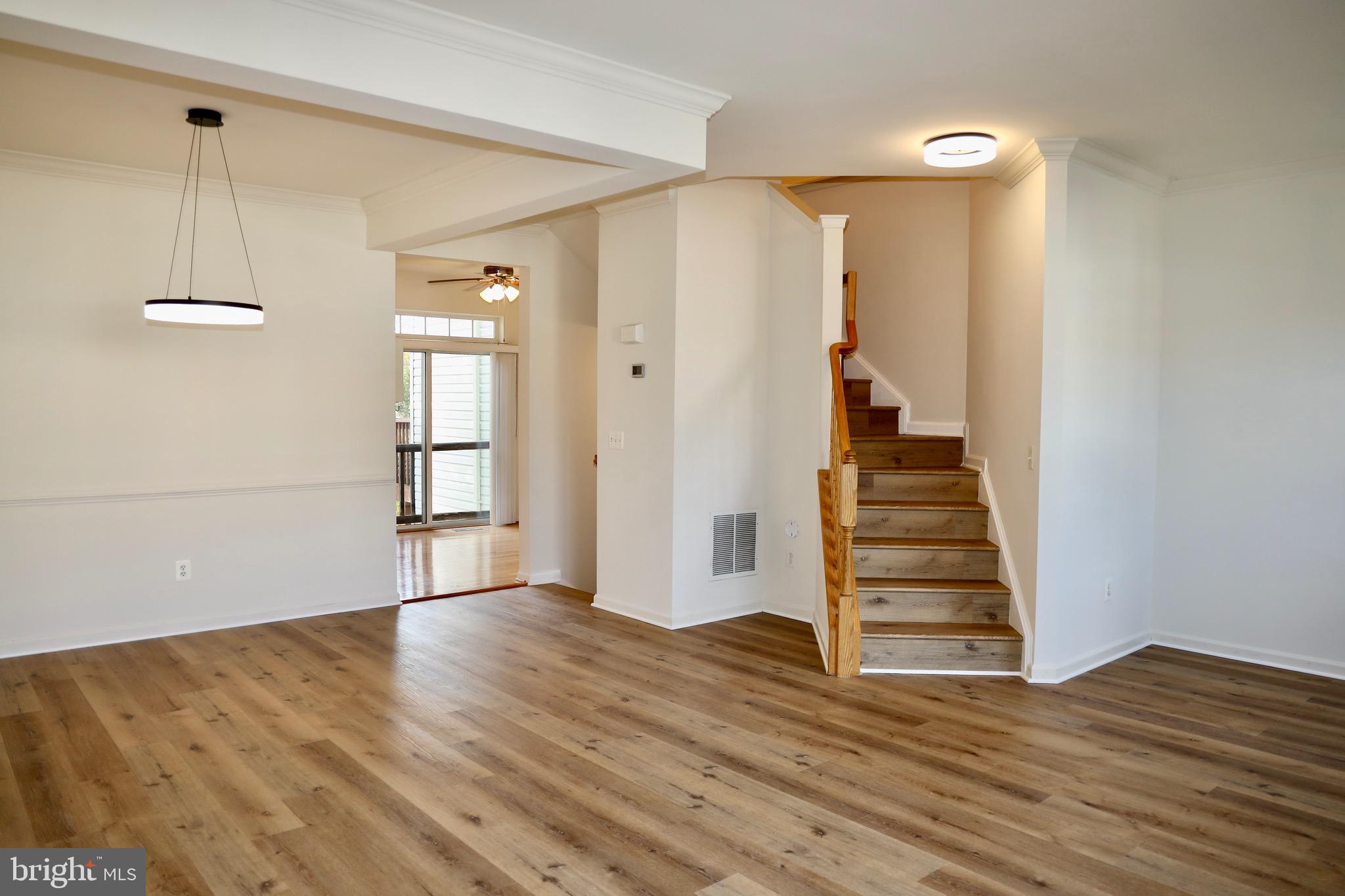 RIVERSIDE STATION - Residential Lease