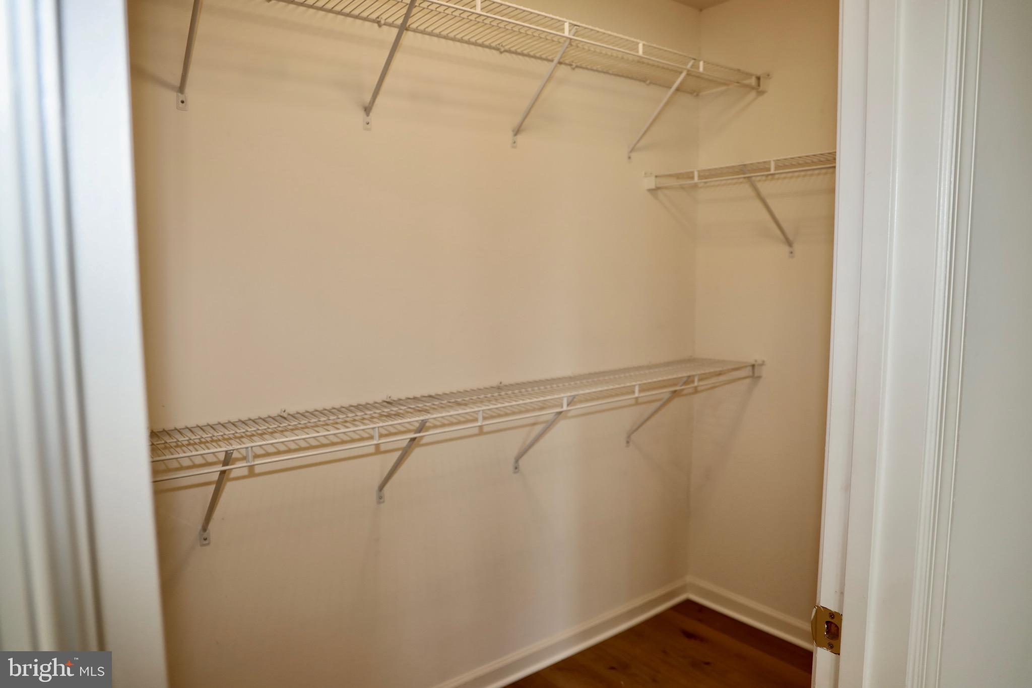 RIVERSIDE STATION - Residential Lease