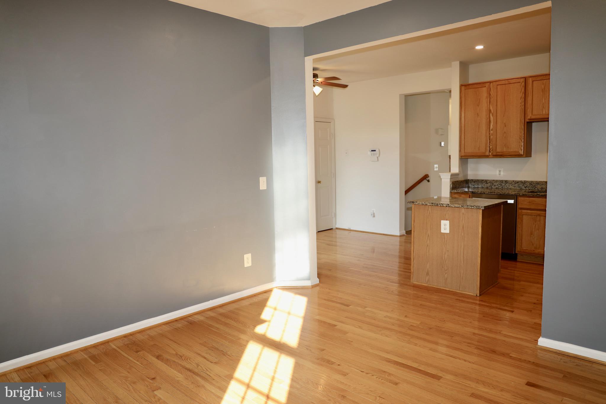 RIVERSIDE STATION - Residential Lease