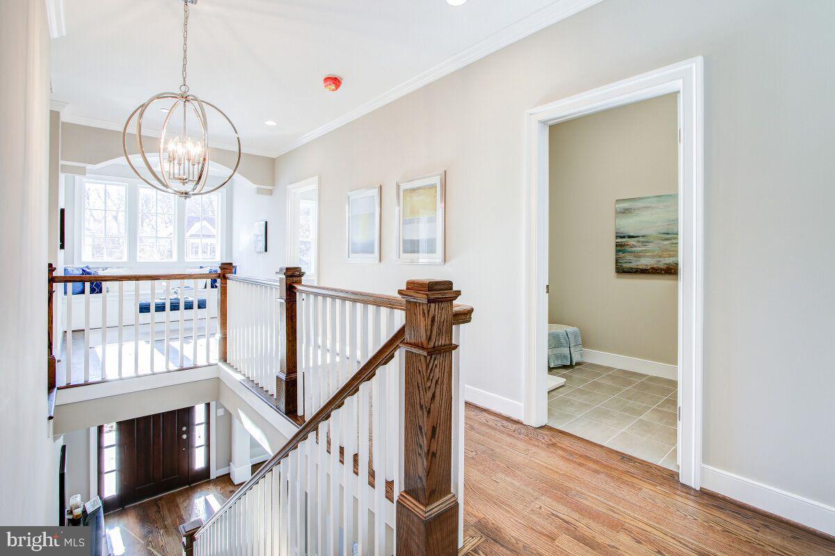 ALTA VISTA - Residential