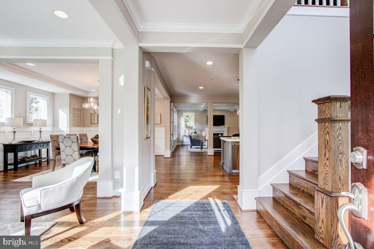 ALTA VISTA - Residential