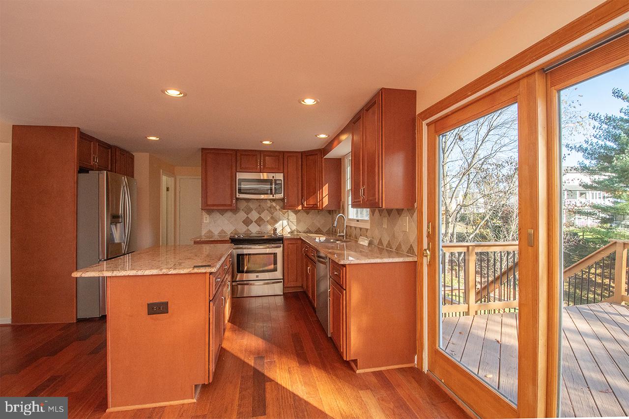 MILL CREEK SOUTH - Residential