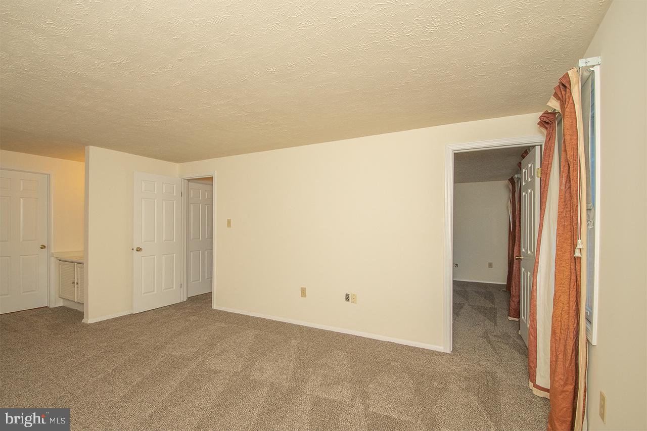 MILL CREEK SOUTH - Residential