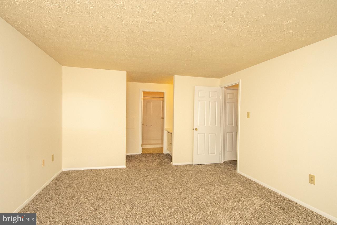 MILL CREEK SOUTH - Residential