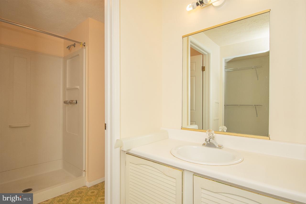 MILL CREEK SOUTH - Residential