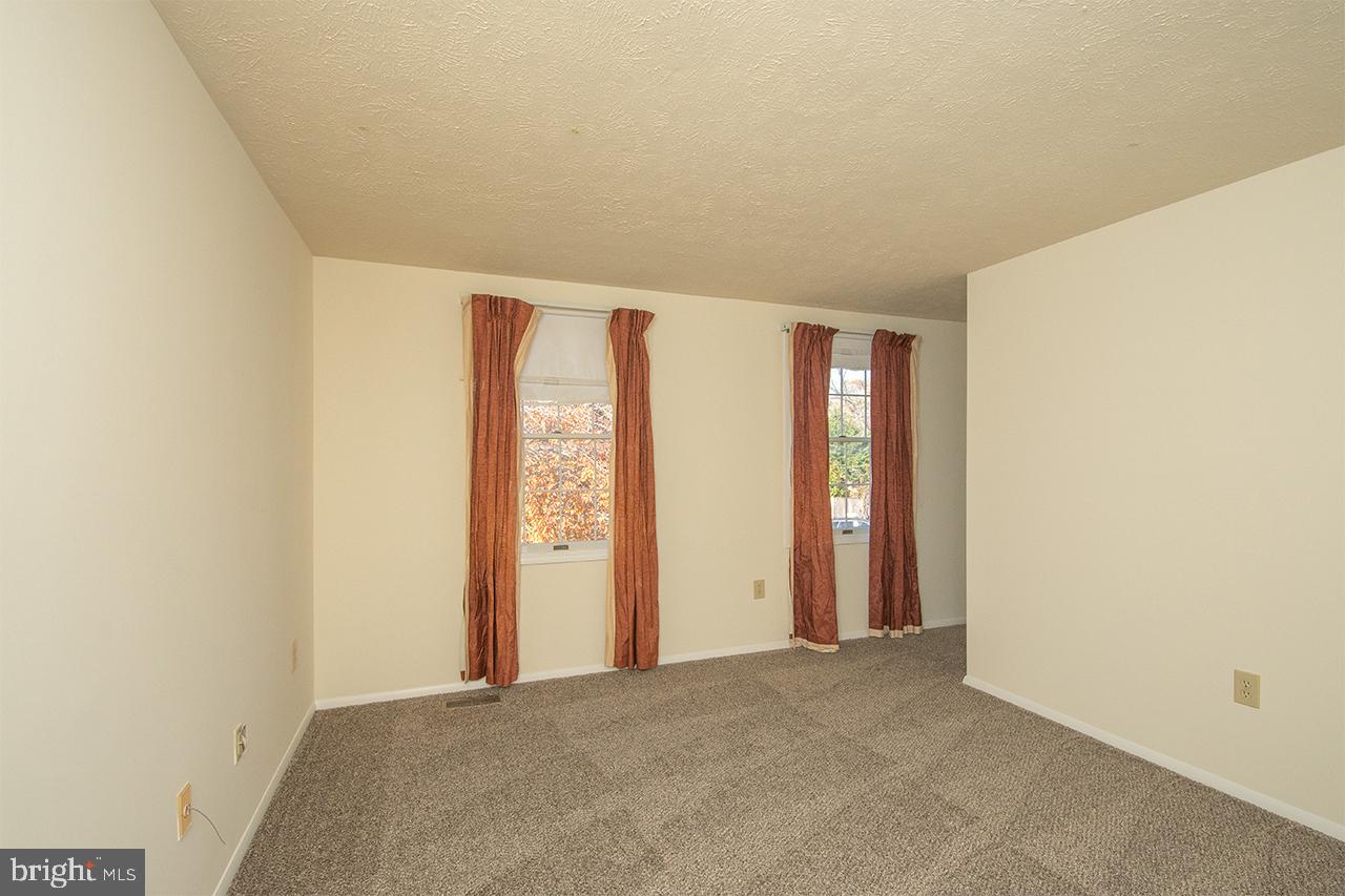 MILL CREEK SOUTH - Residential