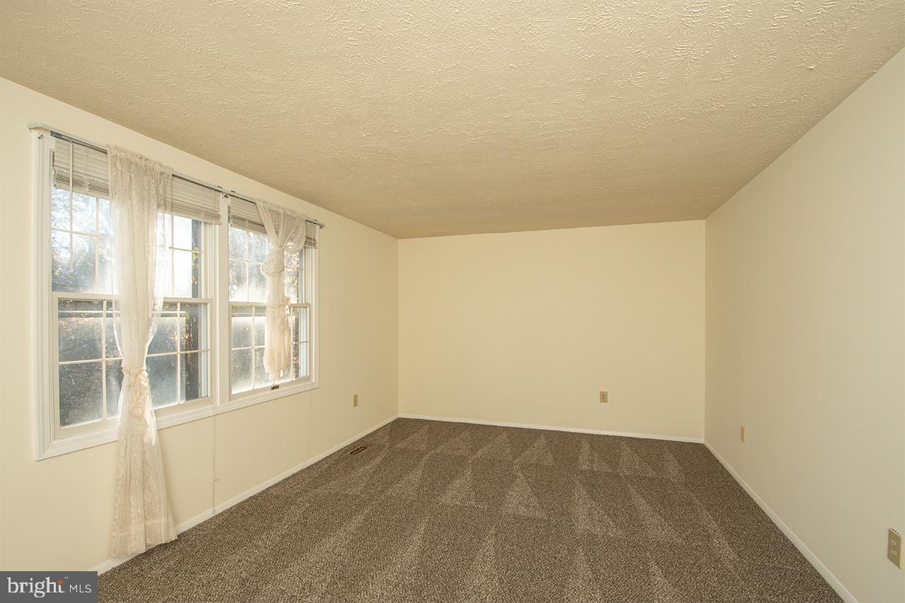 MILL CREEK SOUTH - Residential