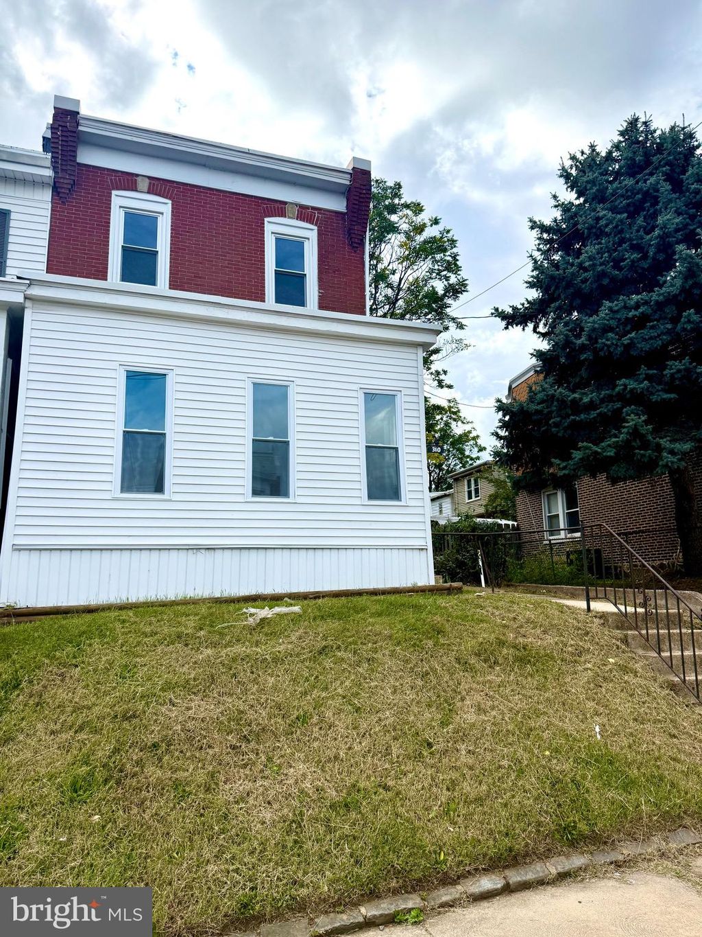 Photo of 310 W 31st Street, WILMINGTON, DE 19802 (MLS # DENC2090844)