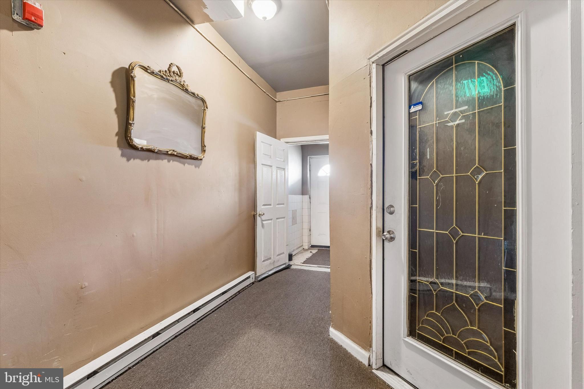 HUNTING PARK - Residential Income