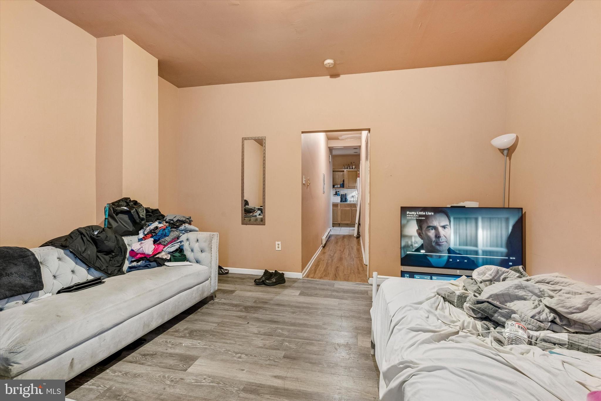 HUNTING PARK - Residential Income