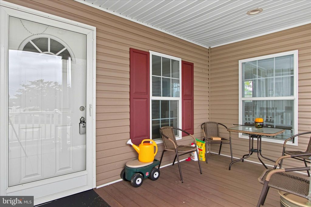 Photo of 327 Robin Drive, RED LION, PA 17356 (MLS # PAYK2089778)