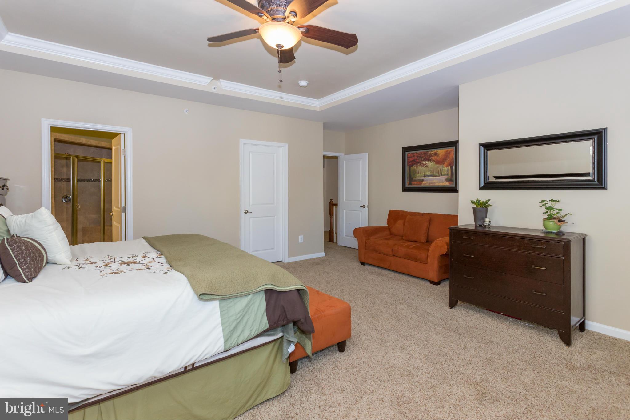 POTOMAC CLUB - Residential