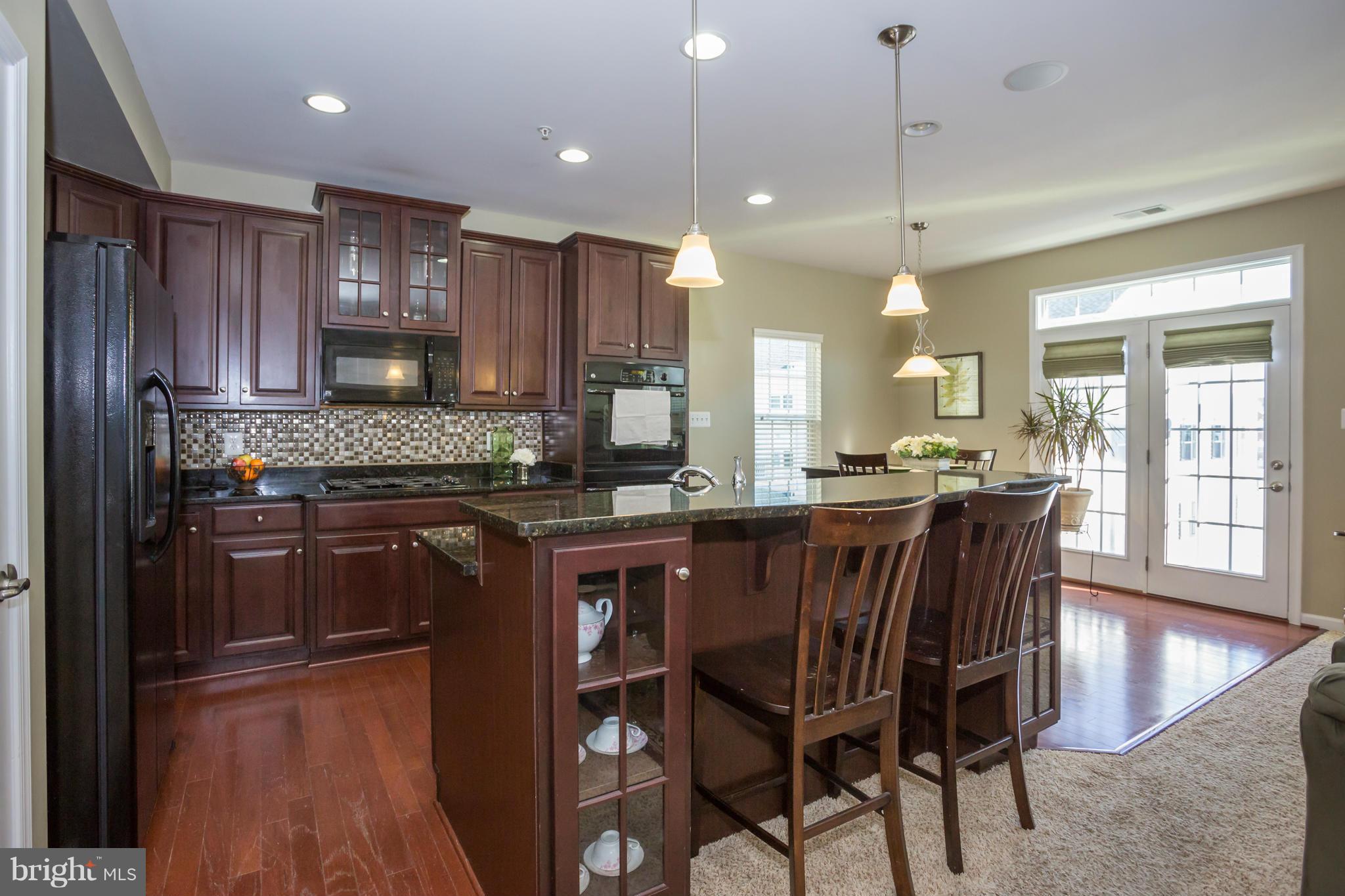 POTOMAC CLUB - Residential