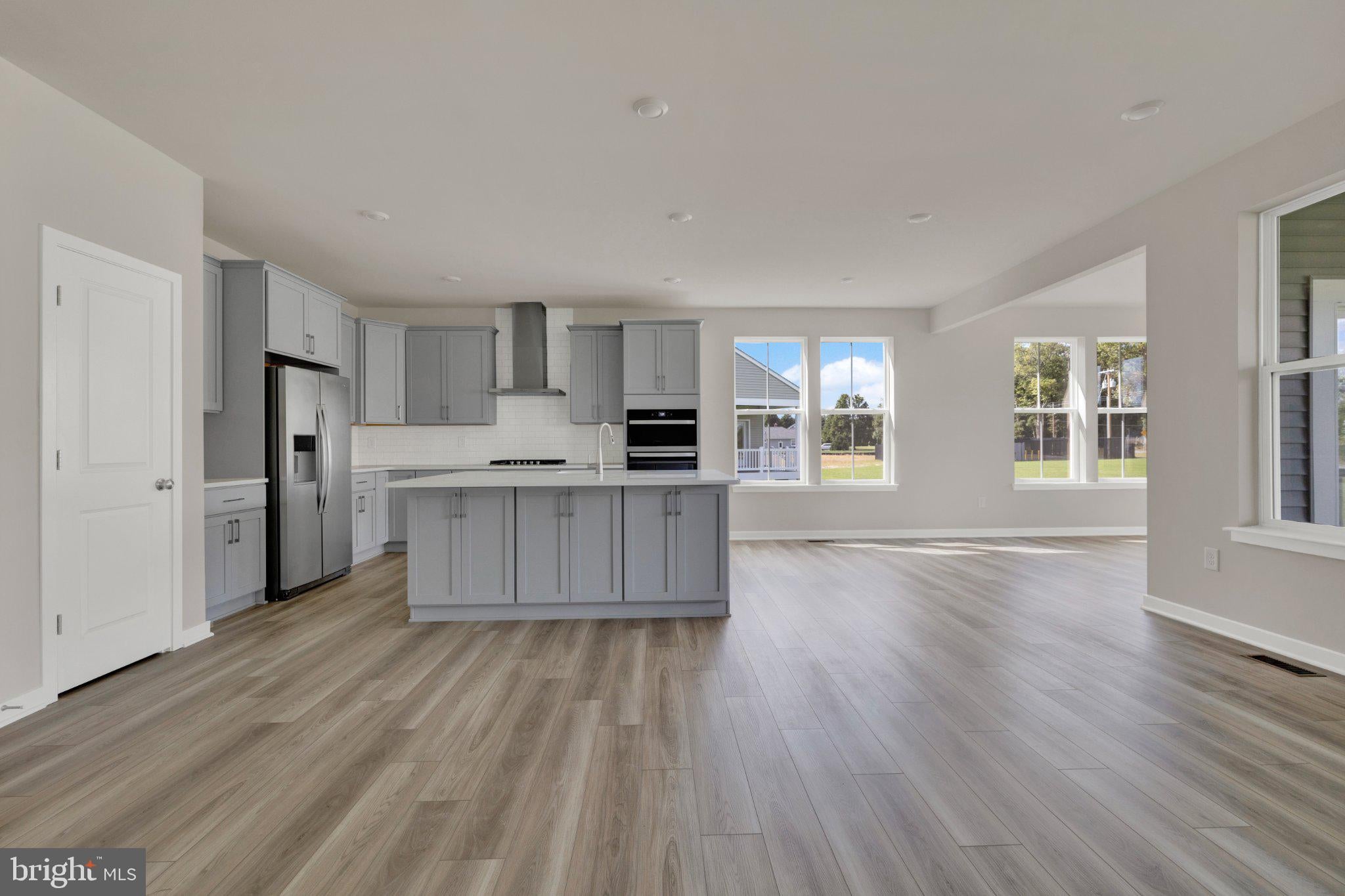 12120 HONEYSUCKLE DRIVE