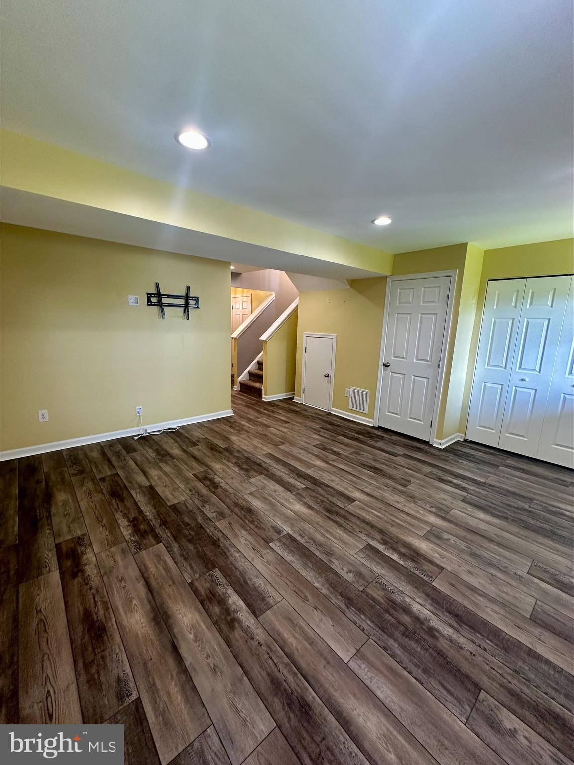 23567 DEVONSHIRE ROAD