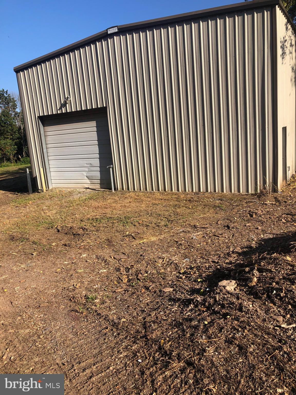 For Storage A 40' x 80' insulated steel construction Garage with 14-19 ' Ceilings 3 overhead doors and 2 man doors. Great Garage for a car collector.