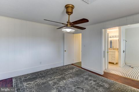 Tiny photo for 148 Penn Avenue, ELYSBURG, PA 17824 (MLS # PANU2003100)