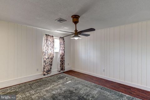 Tiny photo for 148 Penn Avenue, ELYSBURG, PA 17824 (MLS # PANU2003100)