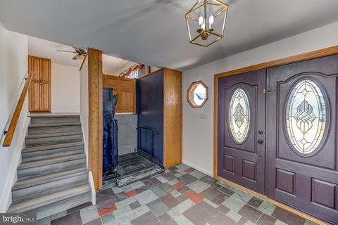 Tiny photo for 148 Penn Avenue, ELYSBURG, PA 17824 (MLS # PANU2003100)