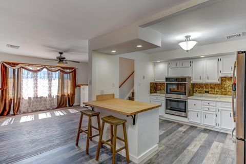 Tiny photo for 148 Penn Avenue, ELYSBURG, PA 17824 (MLS # PANU2003100)