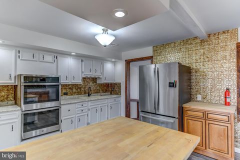 Tiny photo for 148 Penn Avenue, ELYSBURG, PA 17824 (MLS # PANU2003100)