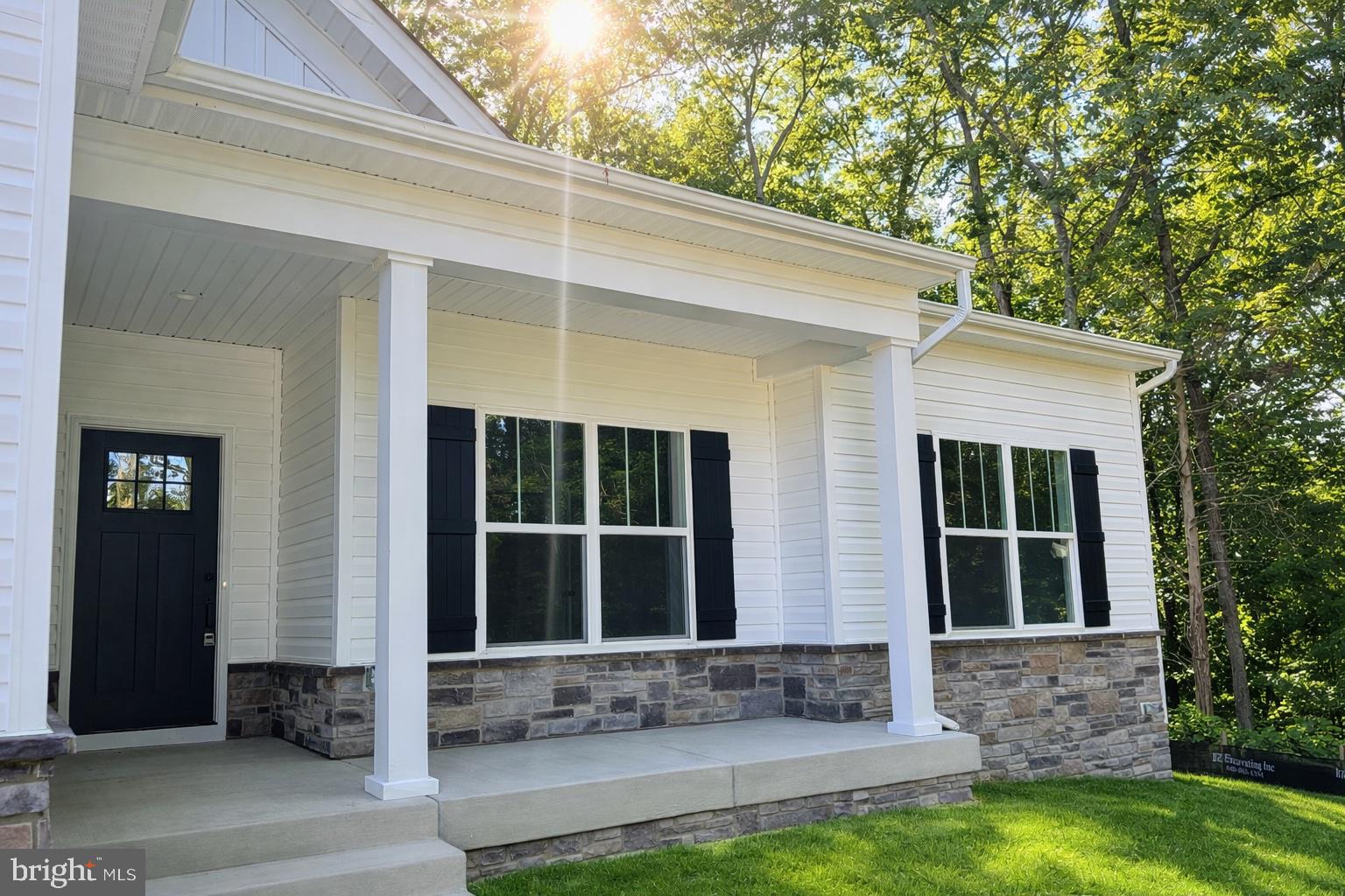 5301 WYNDEMERE CIRCLE