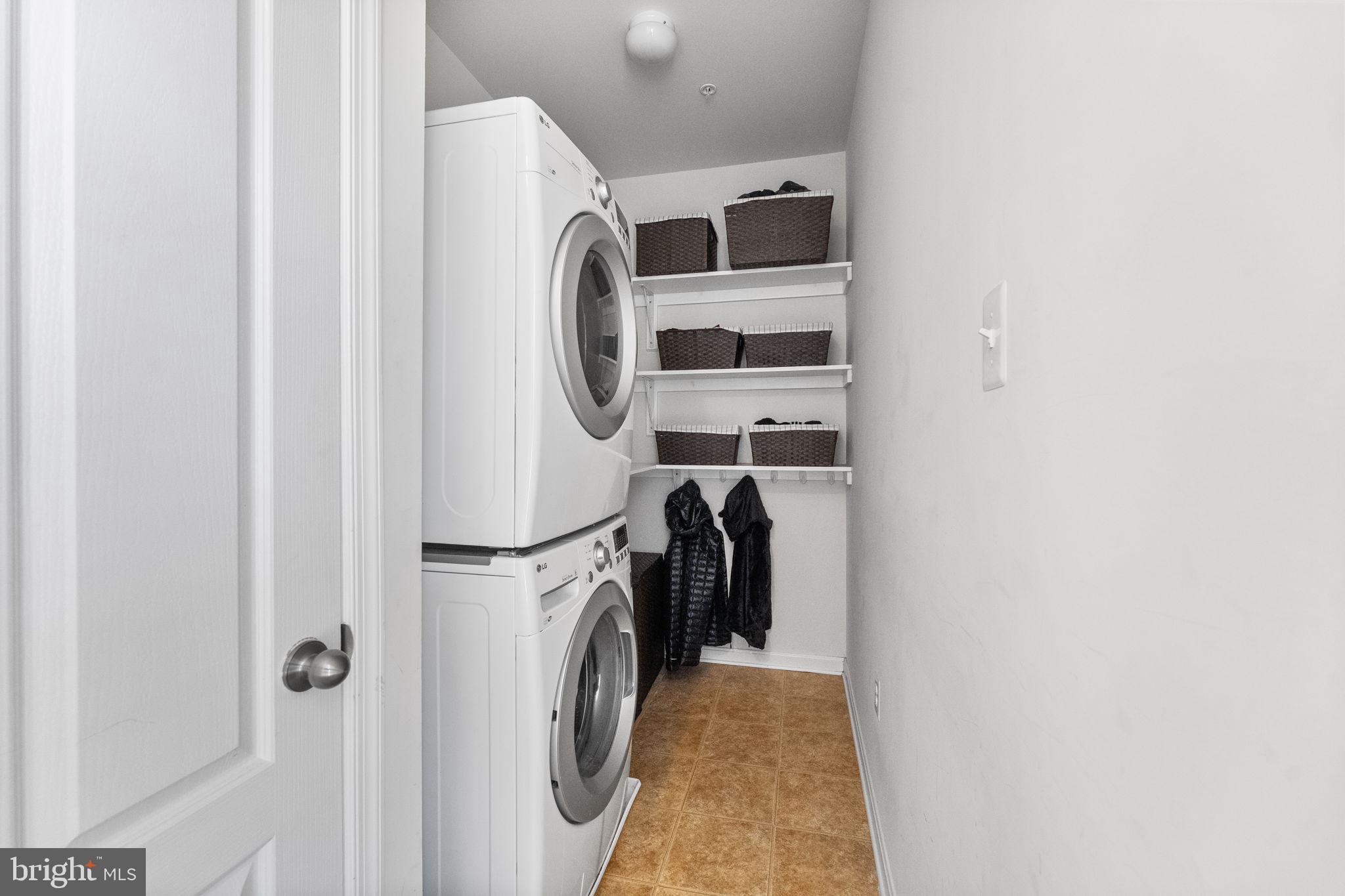 HOLMEHURST - Residential