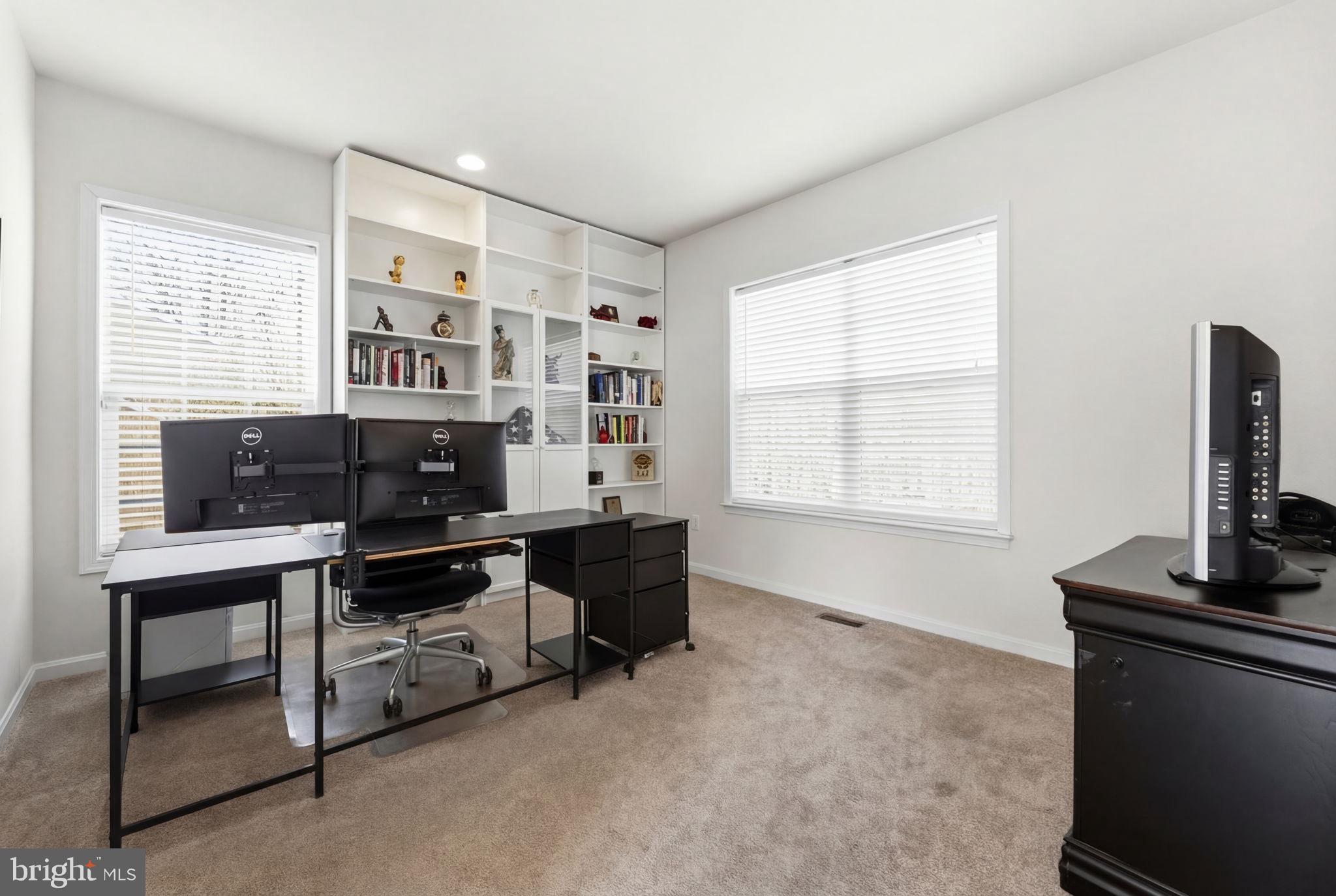 HOLMEHURST - Residential