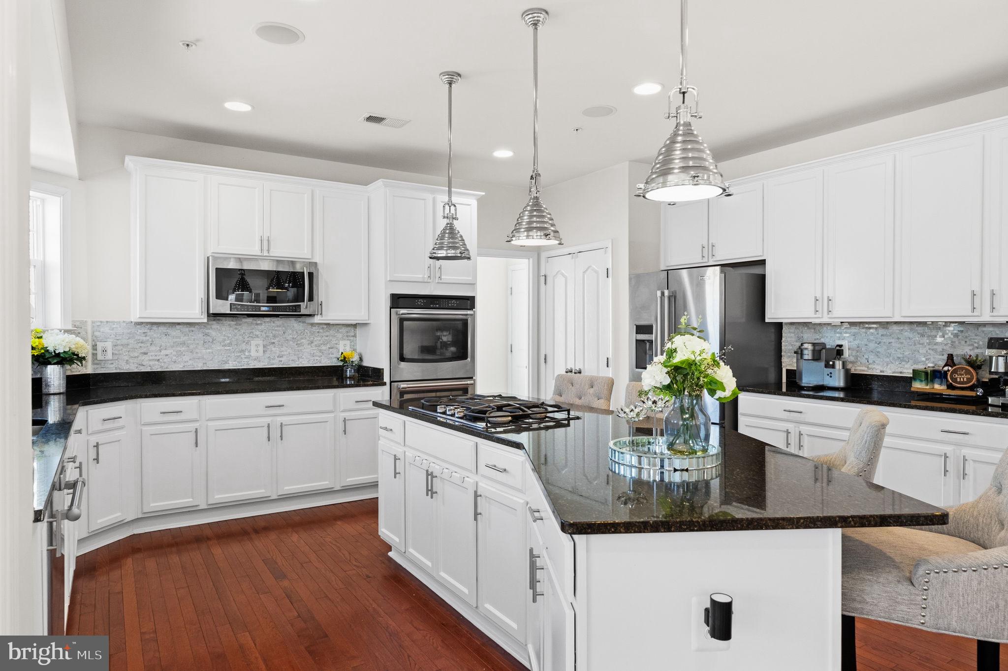 HOLMEHURST - Residential